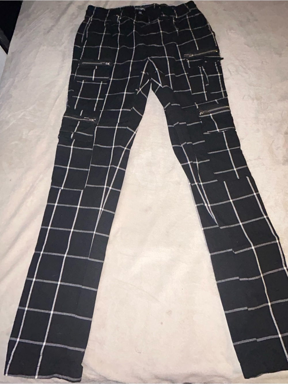 Hot Topic Cargo Pants Size Medium Black Plaid Emo Gothic Grudge Grid Y2K